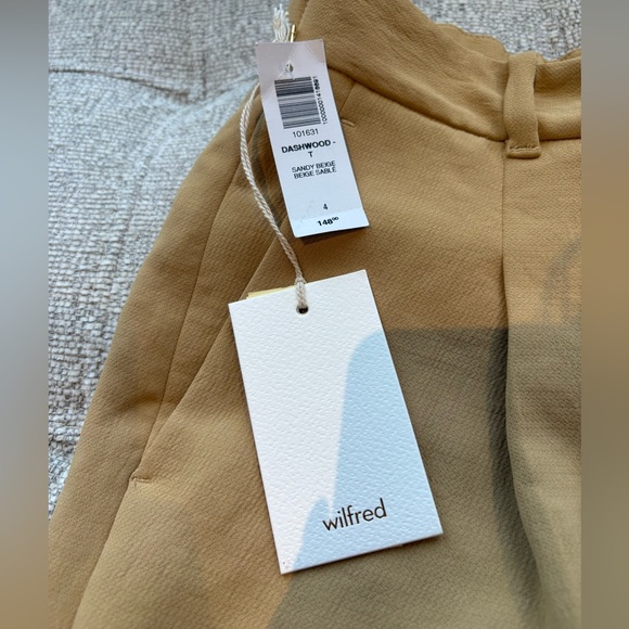 BNWT | ARITZIA | WILFRED | sandy beige high waisted dashwood pleated crepe pants - Picture 7 of 14